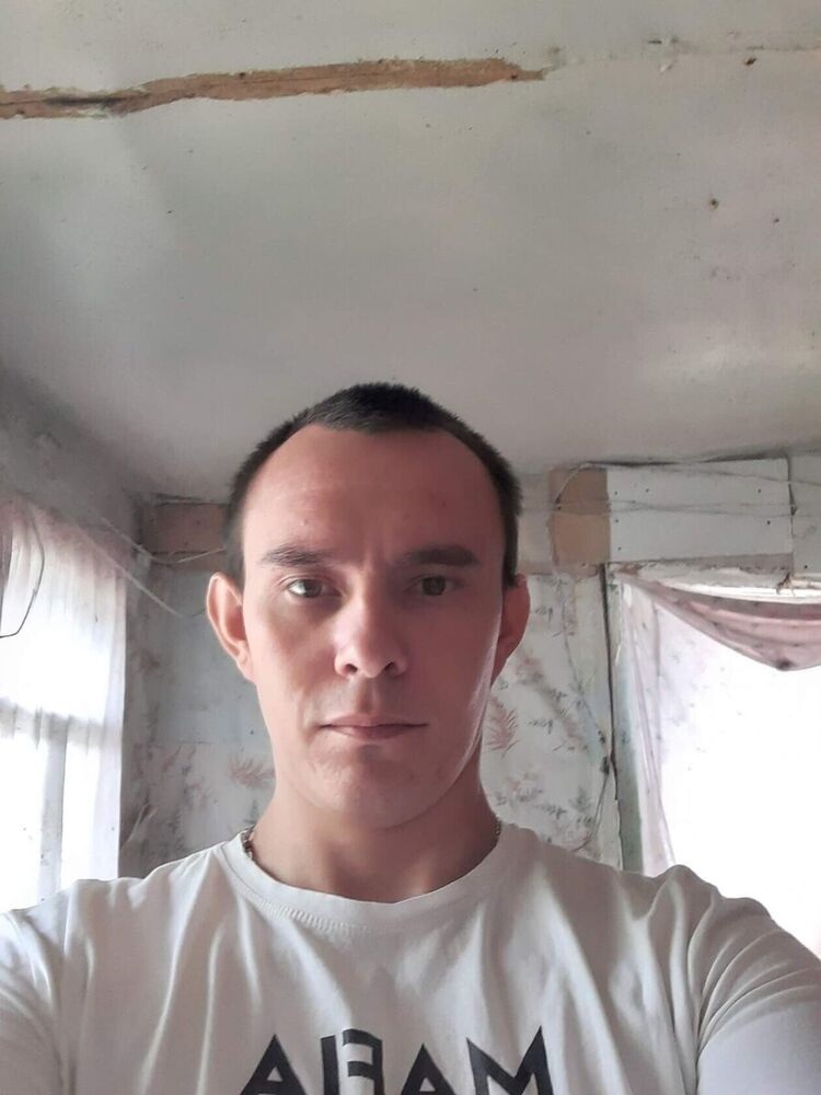  20005682  , 33 ,    