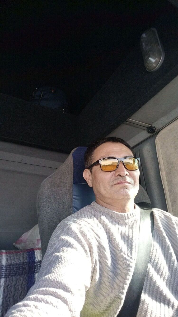  51180992  , 47 ,    