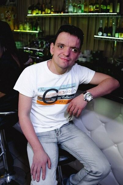  13071842  Misha, 33 ,    