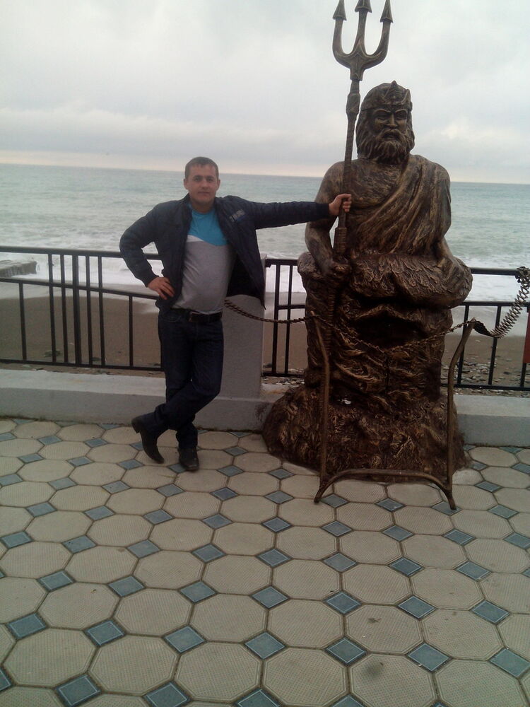  ,   Nikolai, 36 ,   
