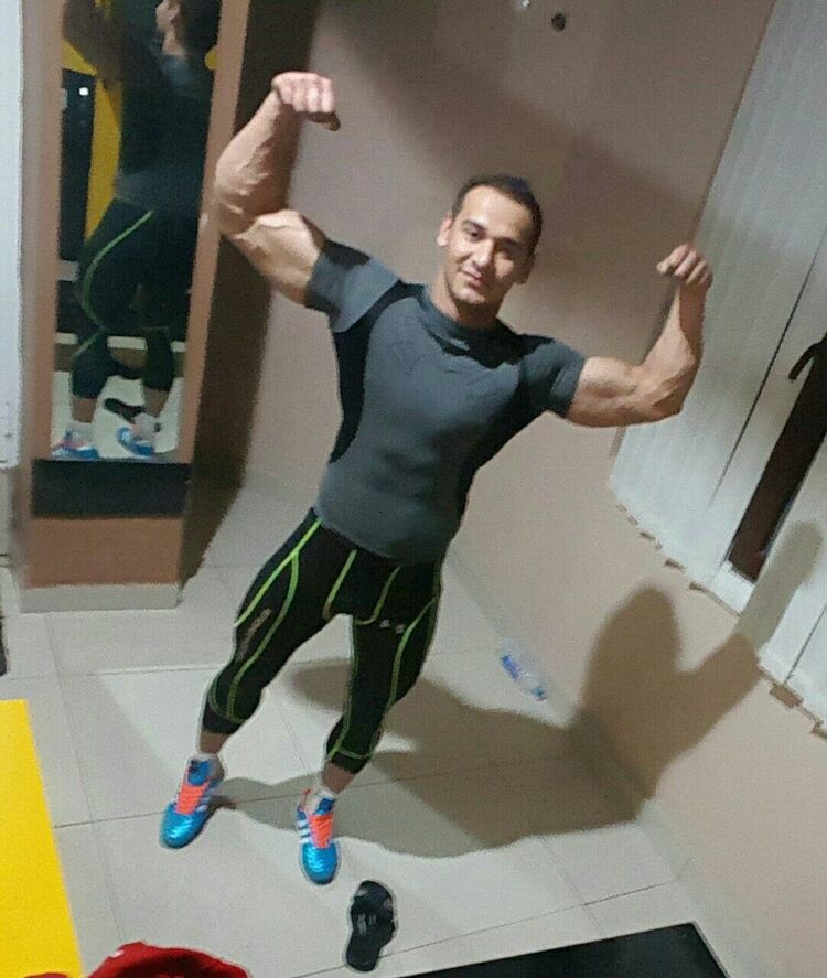  ,   Akil, 31 ,   ,   , c 