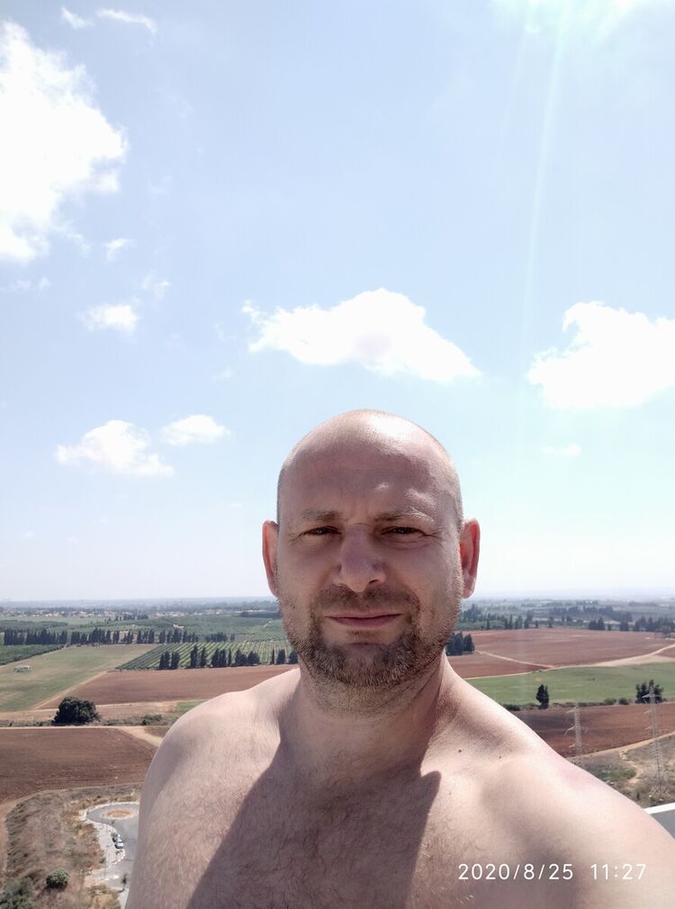  21272542  Andrey, 46 ,    Rishon Leziyyon