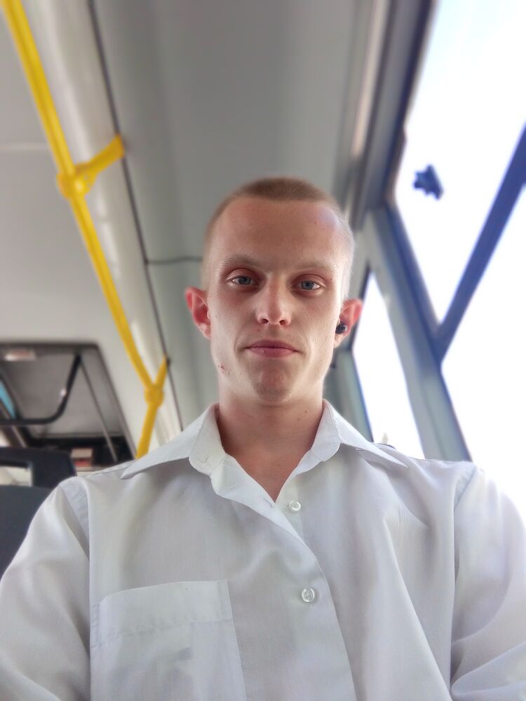  53861832  , 19 ,    -