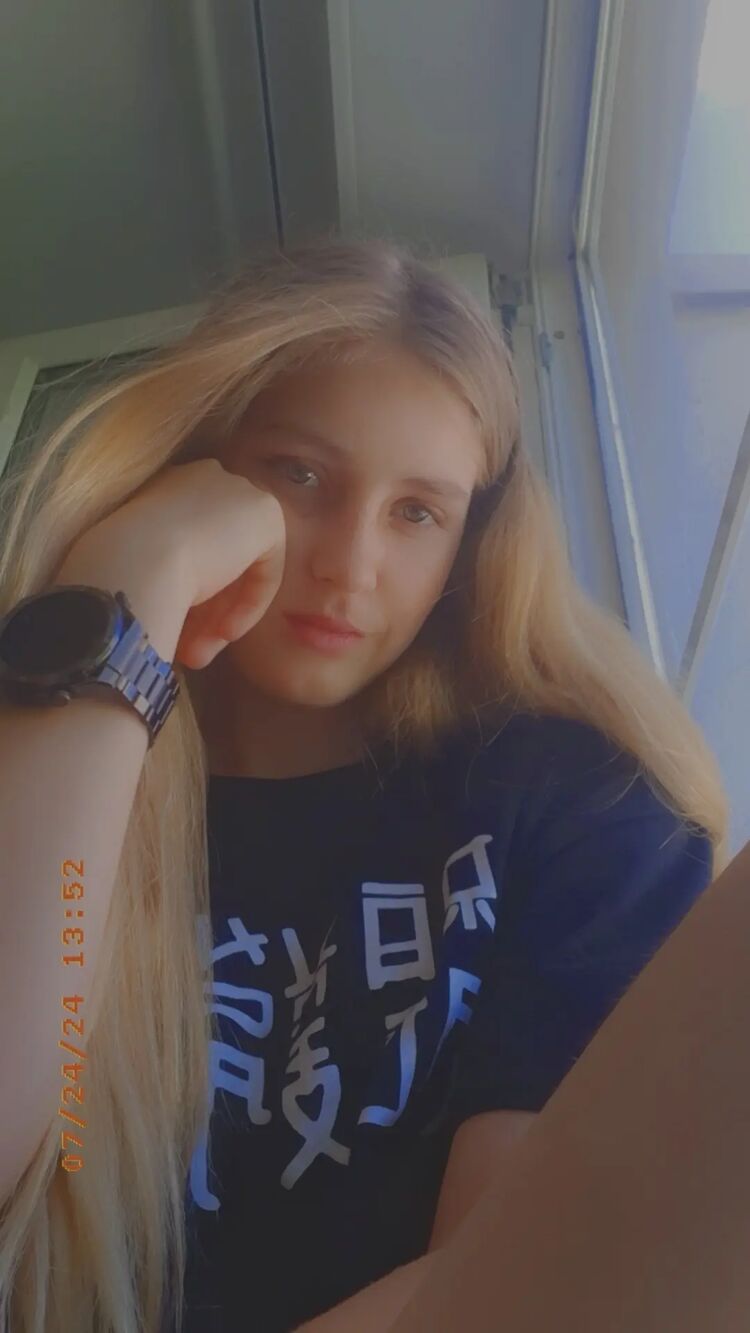  49923402  , 19 ,    