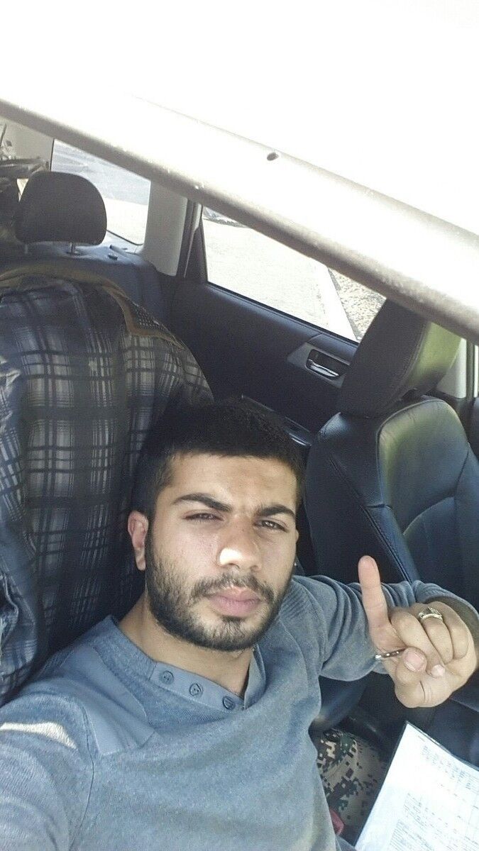  ,   Farid, 32 ,   ,   , c 