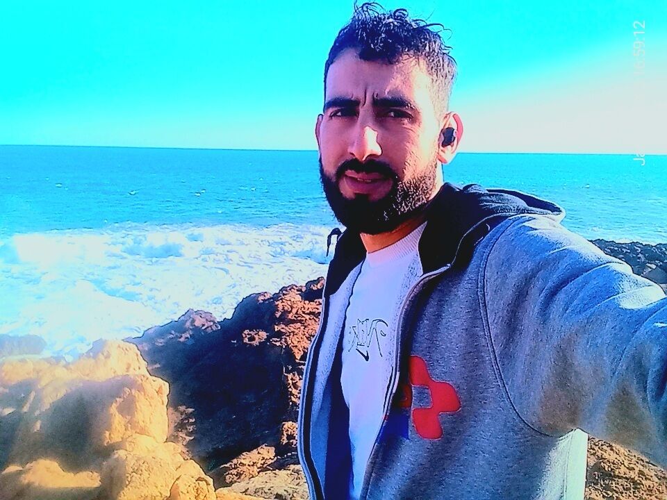  ,   Hamza khalif, 33 ,   ,   , c 