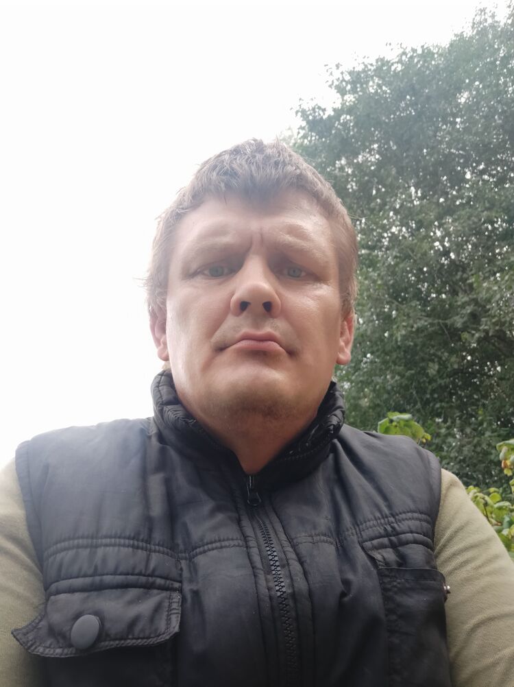 45776582  , 42 ,    