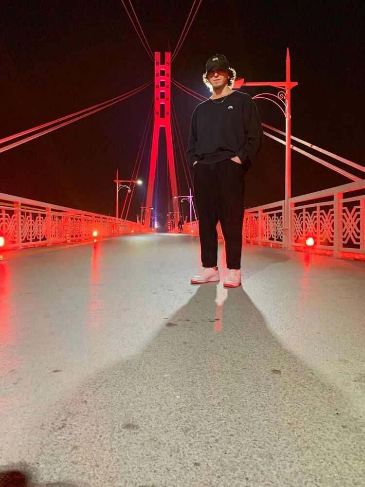   ,   , 24 ,   