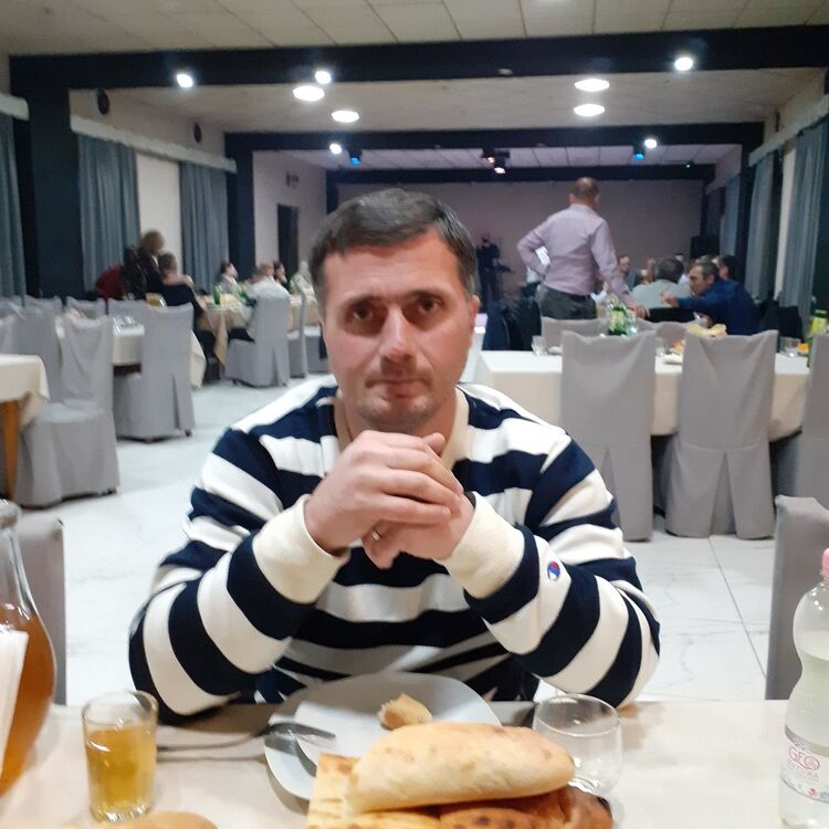  ,   Giorgi, 37 ,   ,   , c , 