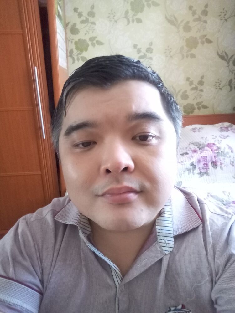  ,   Baurzhan, 43 ,   ,   , c 