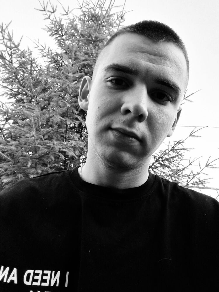 ���� 42424952 ����� ����, 25 ���, ���� ���������� � ������