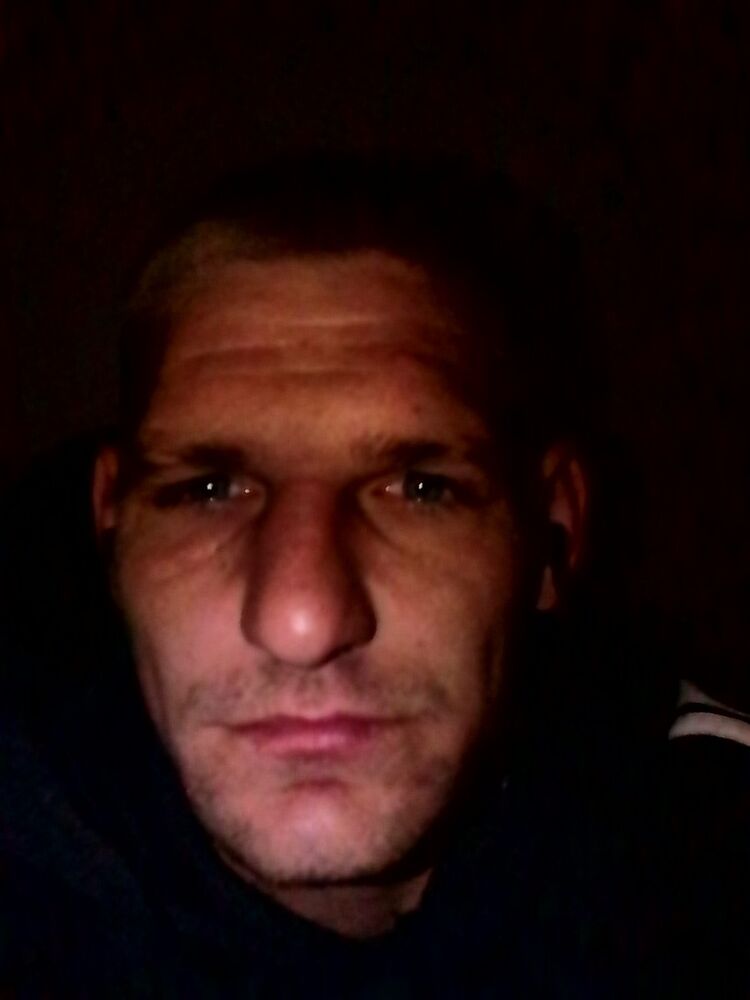  17728232  Salvis, 34 ,    