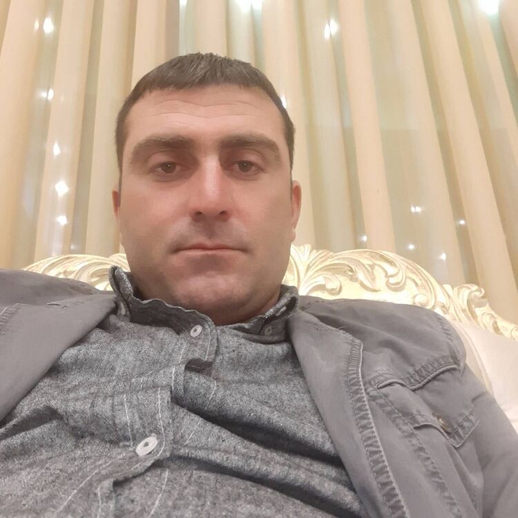  41154612  Samo, 37 ,    