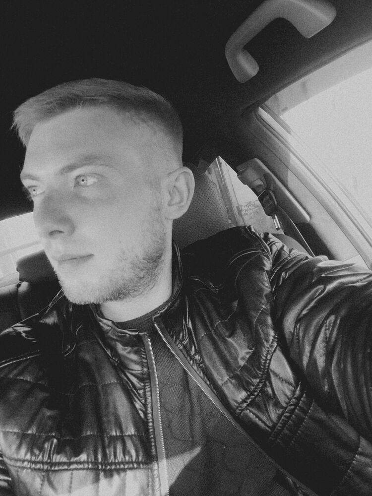  13562982  Sergey, 31 ,    