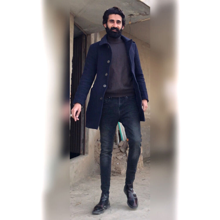  ,   Haroon, 30 ,   ,   , c , 