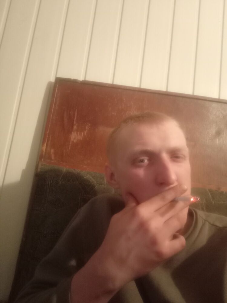  22312022  Vlad, 33 ,    