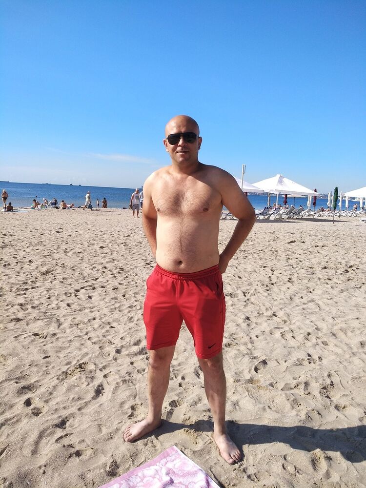  18059632  , 42 ,    