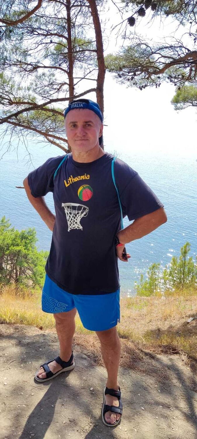  38135162  Sergey, 56 ,    -