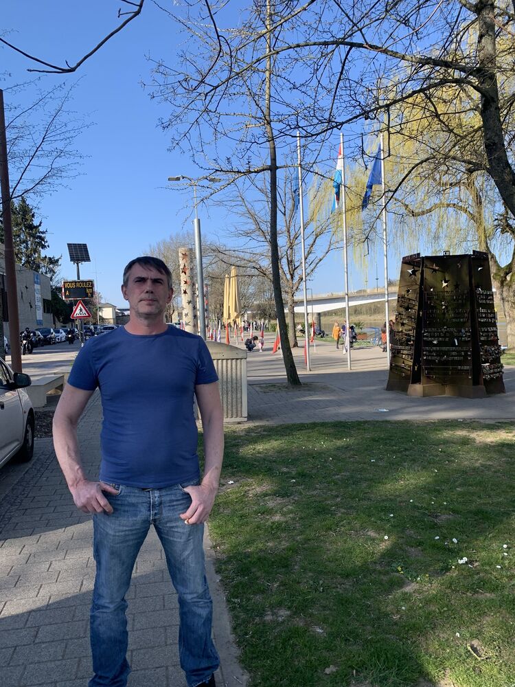  Schiffweiler,   , 51 ,   ,   