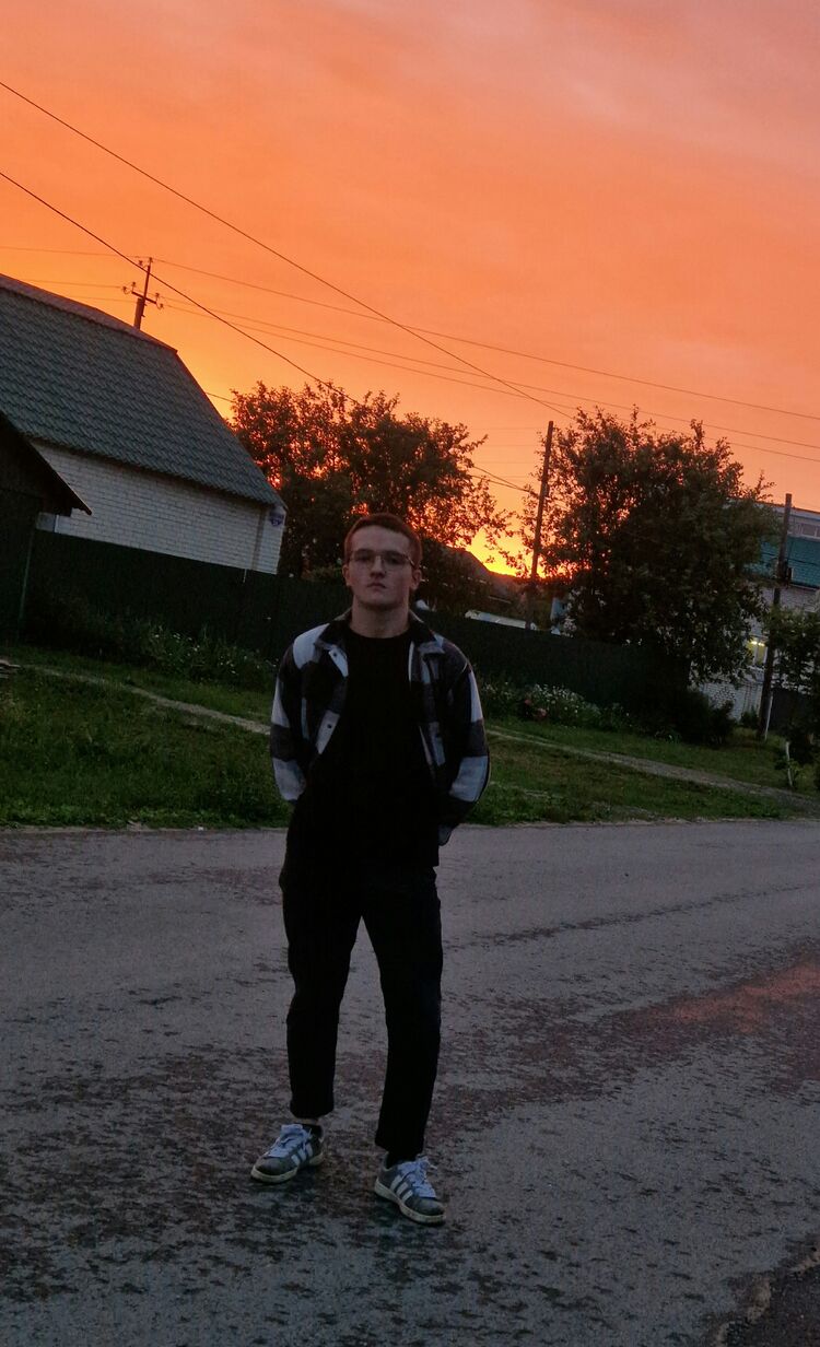  50405772  , 18 ,    
