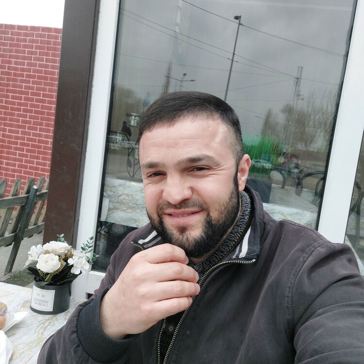  44368342  , 38 ,    