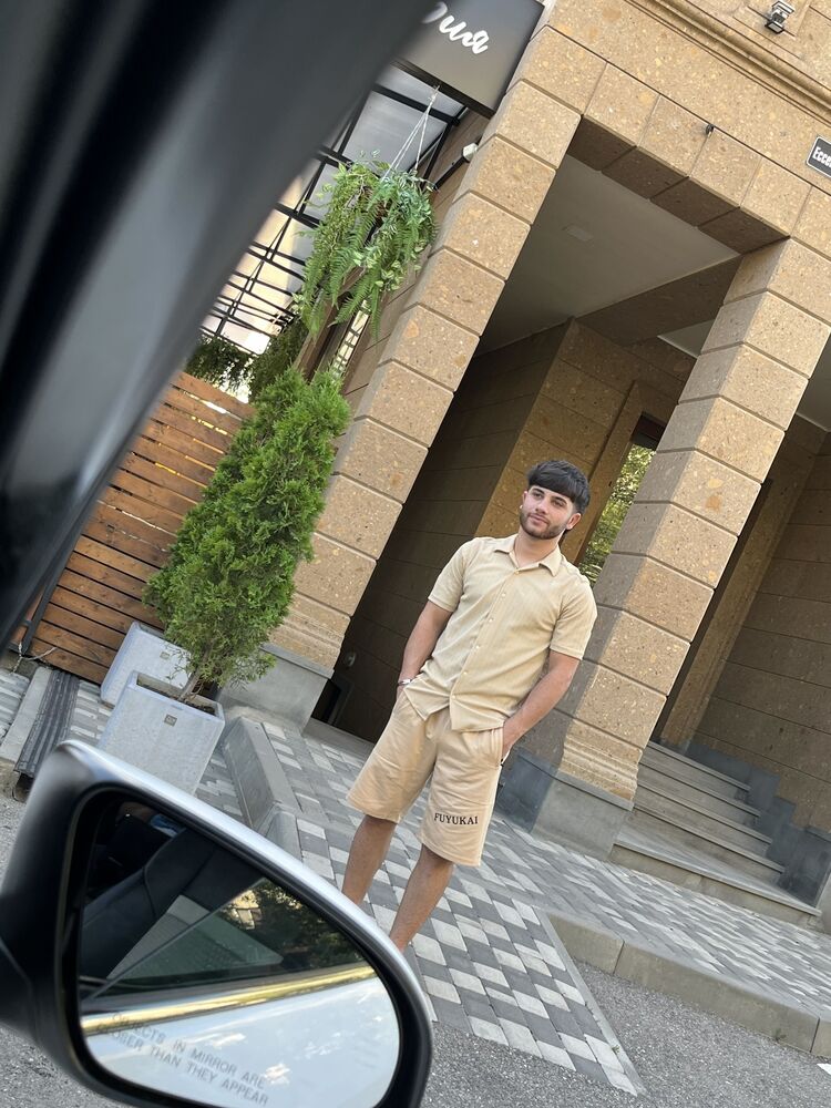  45223432  , 19 ,    