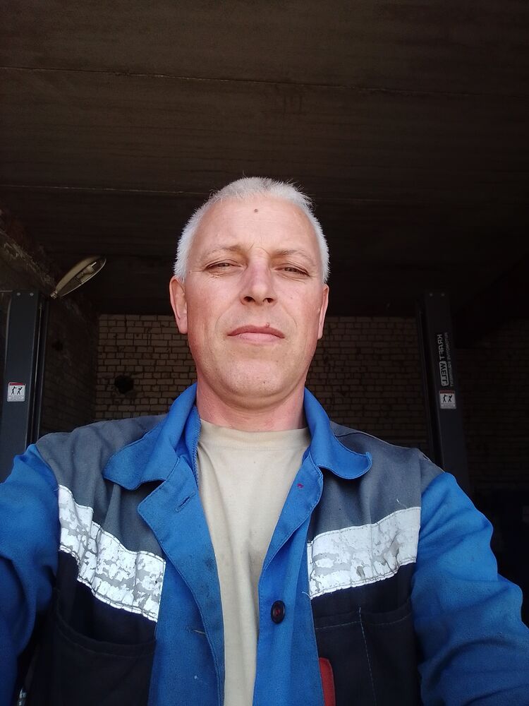  46152812  , 46 ,    