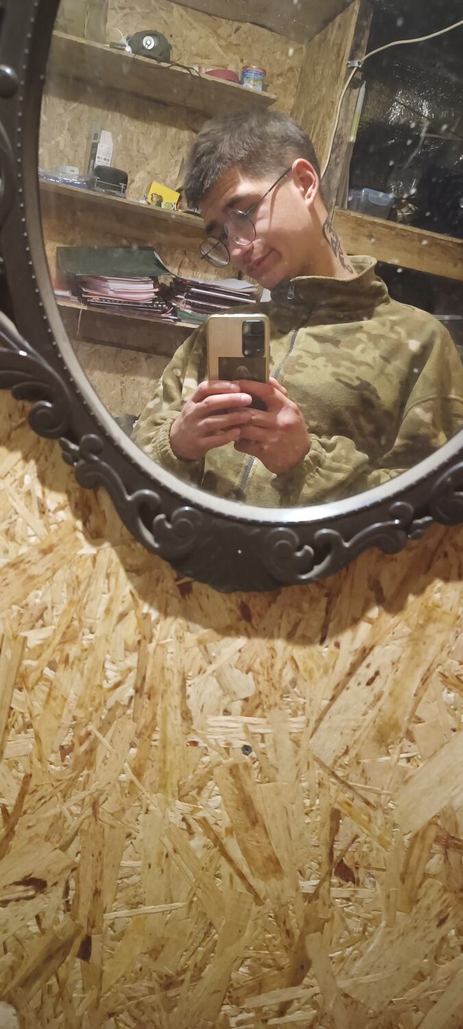  52434292  , 20 ,    