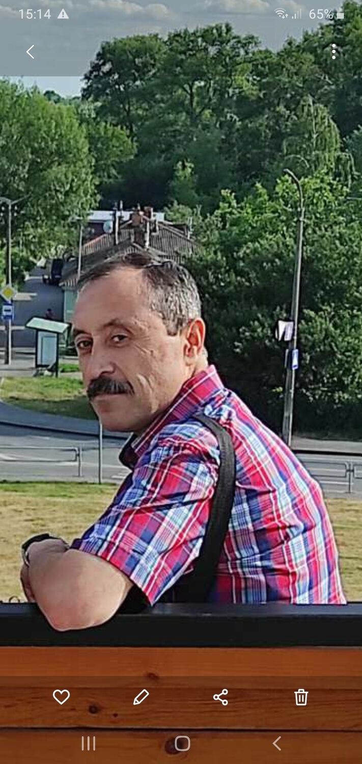 23479682  , 54 ,    