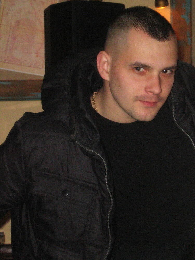  8528292  Vladislav, 43 ,    