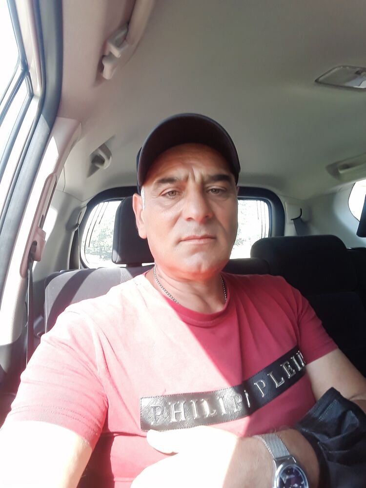  23536422  Temur, 56 ,    