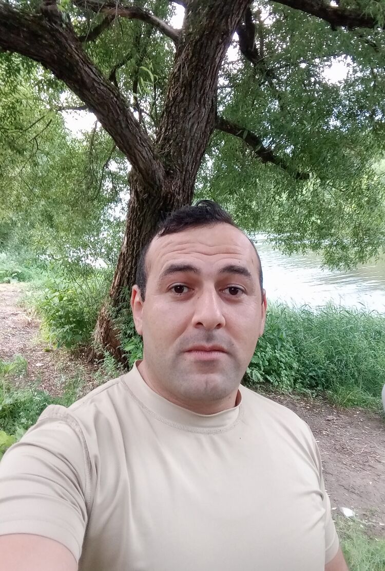  44608762  Nurlan, 31 ,    