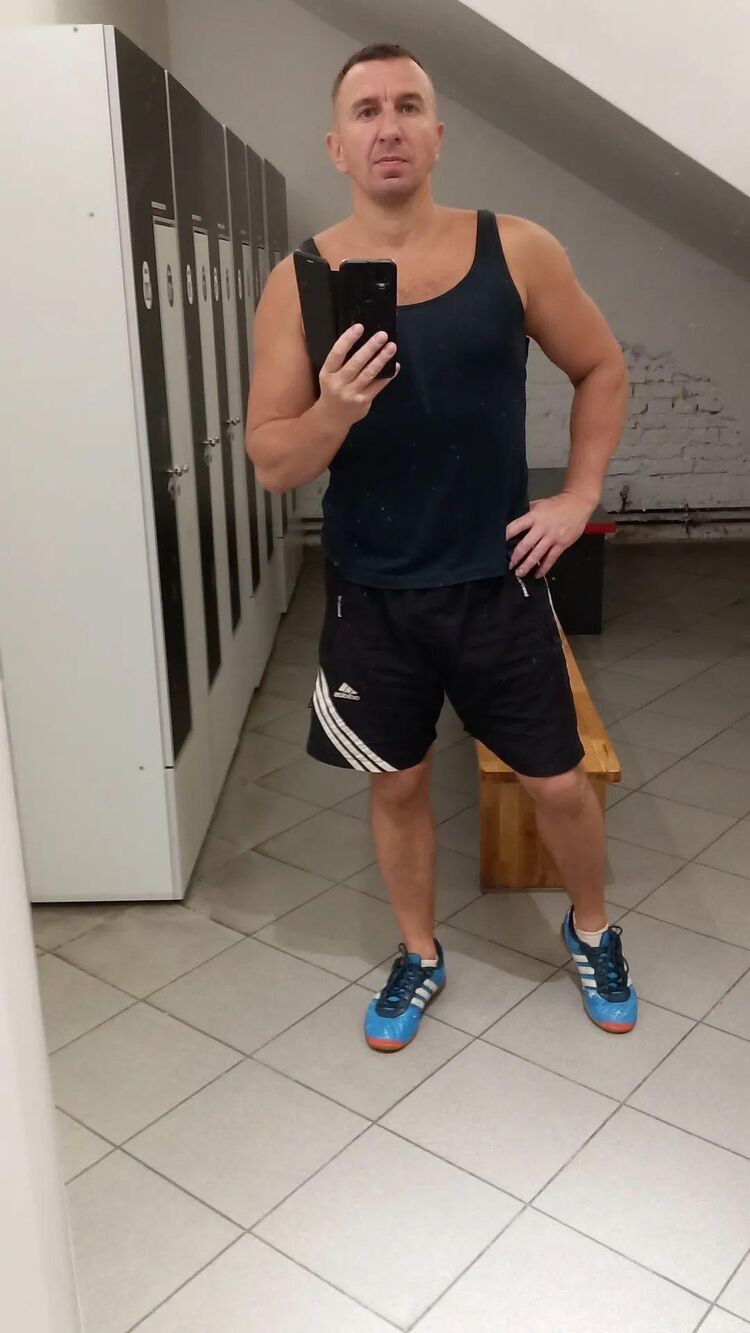  28083712  , 44 ,    