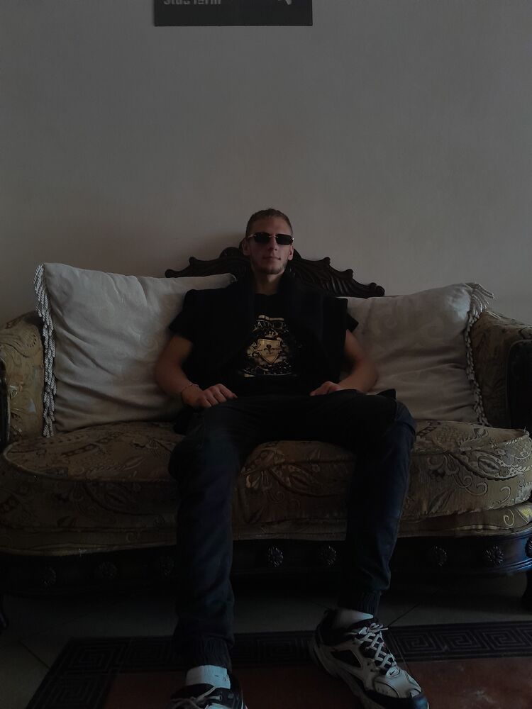  46444772  , 23 ,    