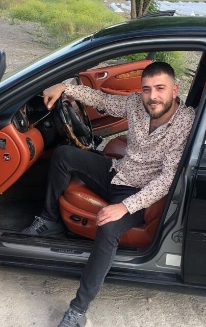  34705362  Emre, 26 ,    