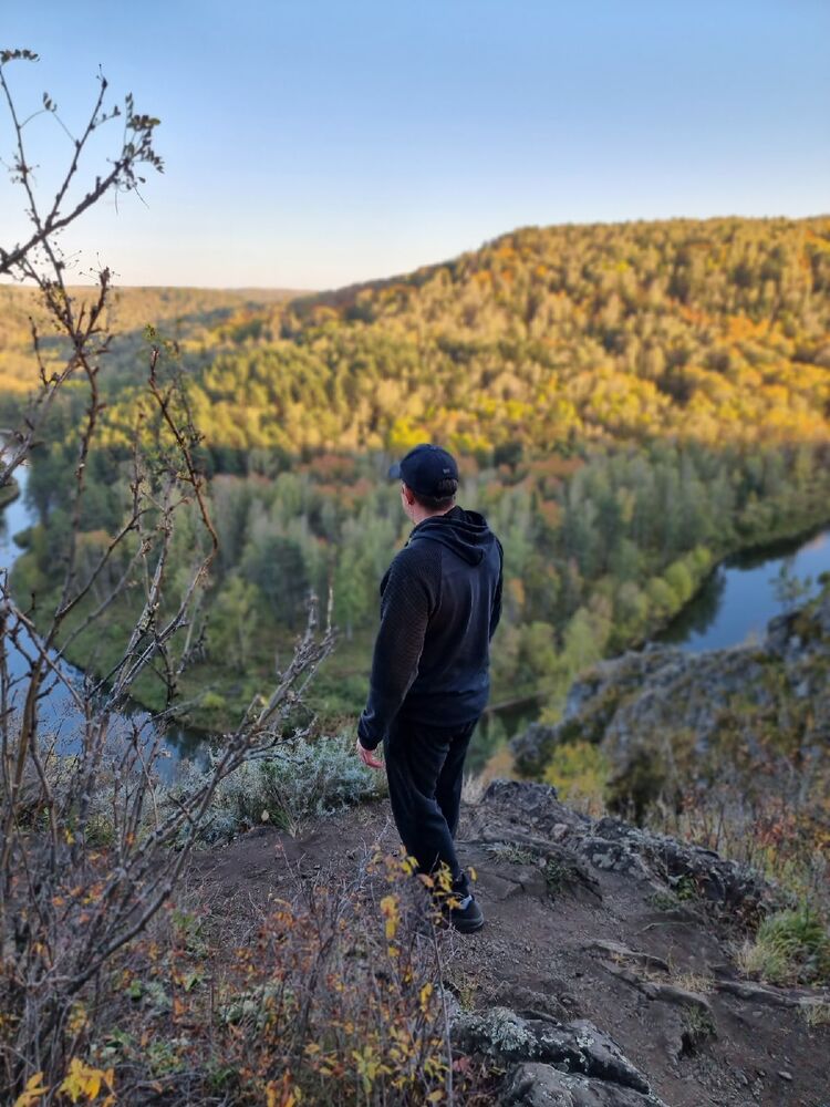  54807632  Viktor, 37 ,    