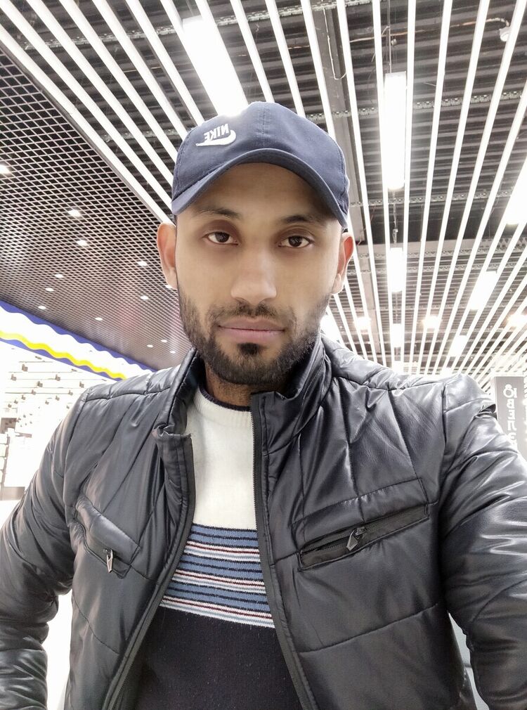  ,   Nuriddin, 33 ,     , c 