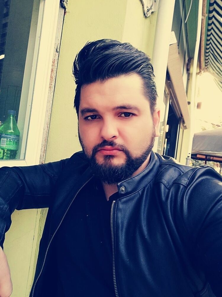  17728392  Rauf, 37 ,    