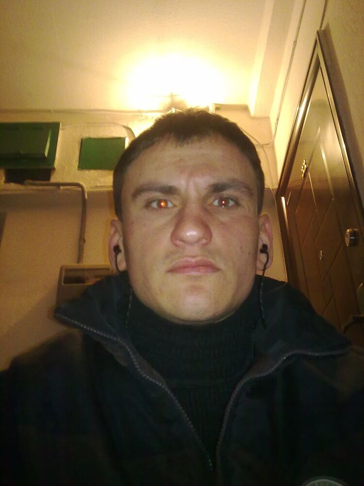  12316542  Valerka, 31 ,    