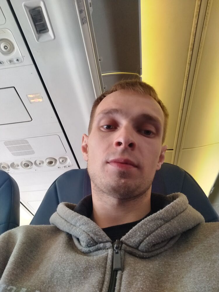  48109242  , 32 ,    