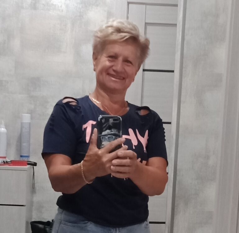  46937482  Olga, 60 ,    