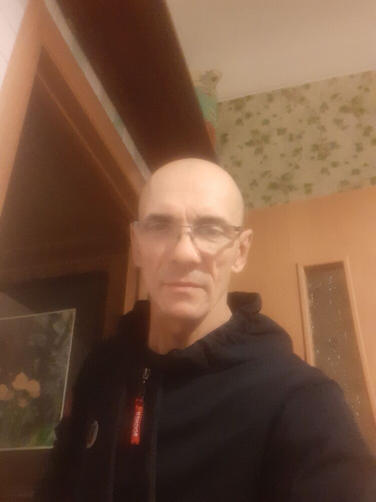  48322692  , 44 ,    