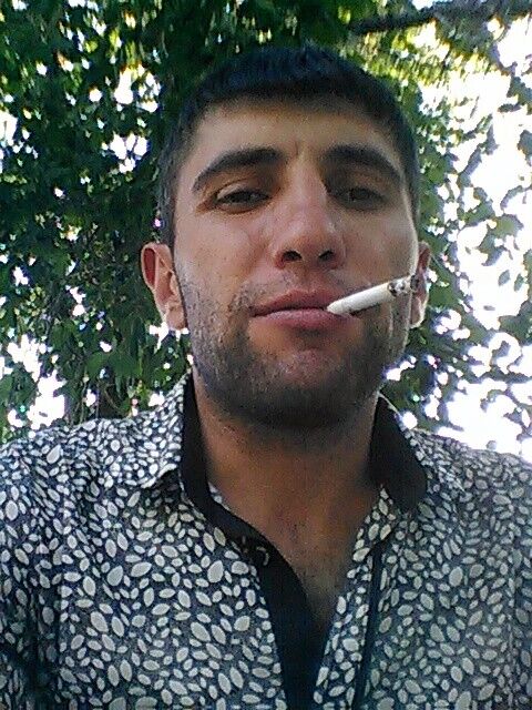  ,   Arman, 36 ,  