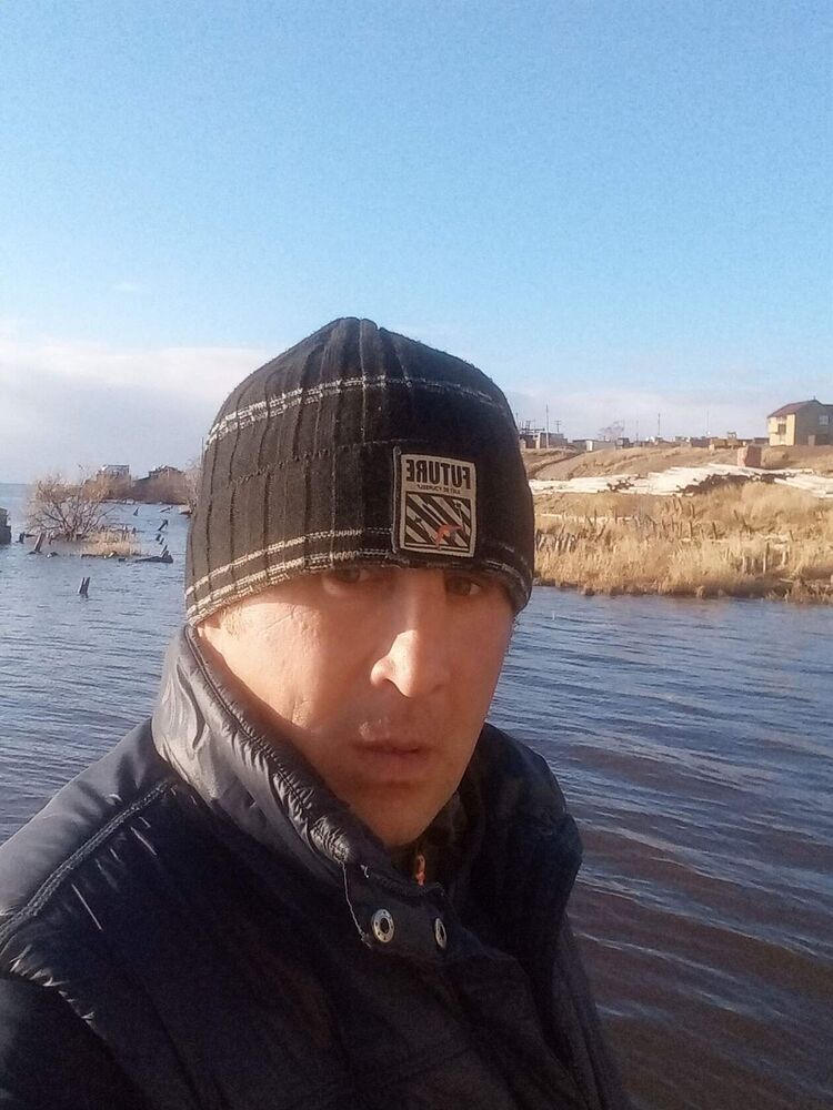 43448652  Maksim, 39 ,    