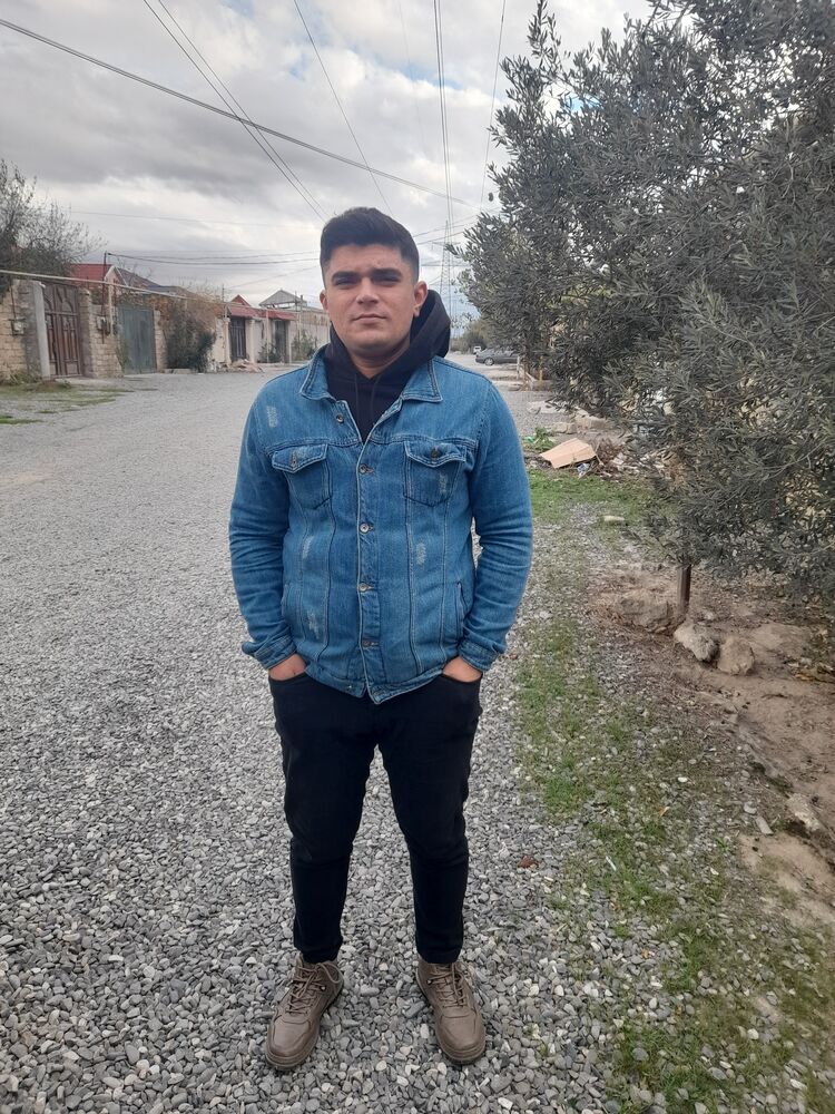  39612682  Sako, 25 ,    