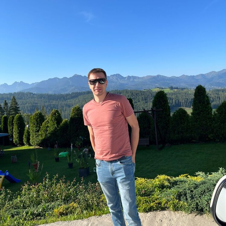  ,   Sergey, 40 ,   ,   