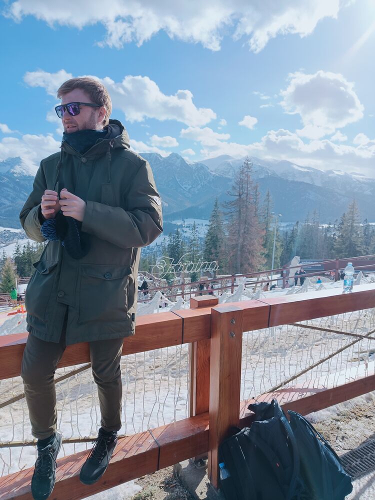  Warszawa,   Andrei, 32 ,   ,   