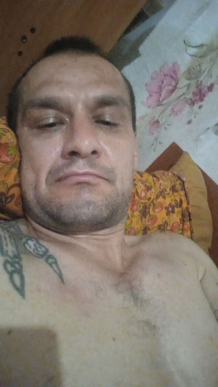  35722592  , 49 ,    