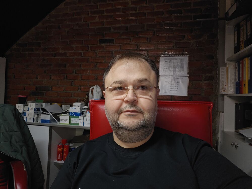  ,   Ismet, 48 ,   , 
