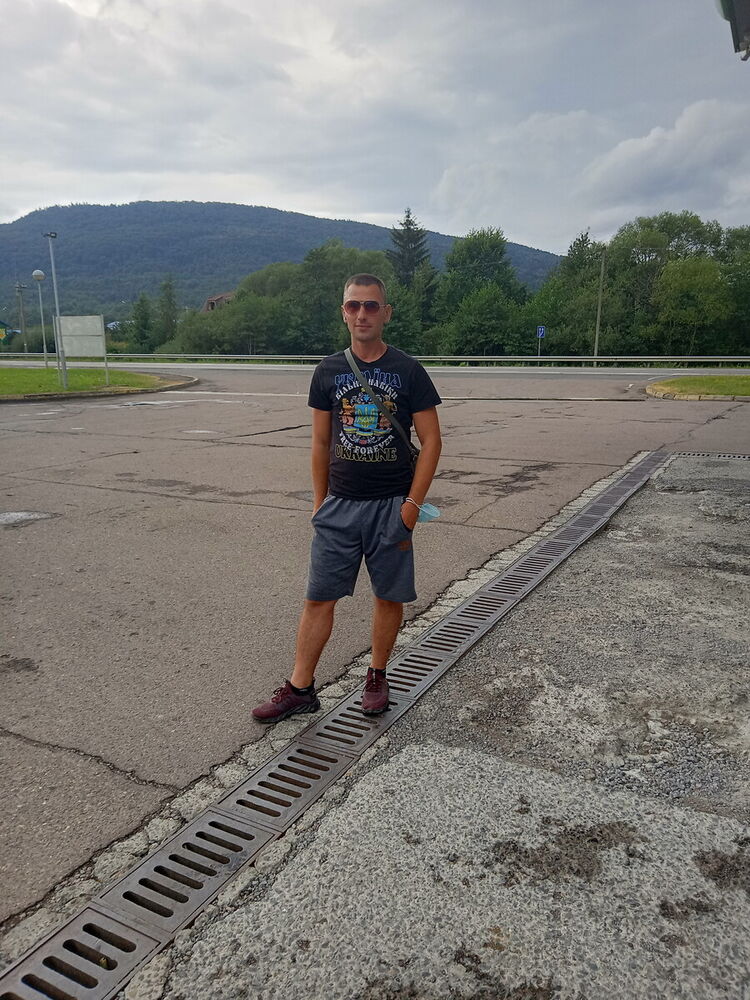  ,   Dima, 32 ,   ,   , c 